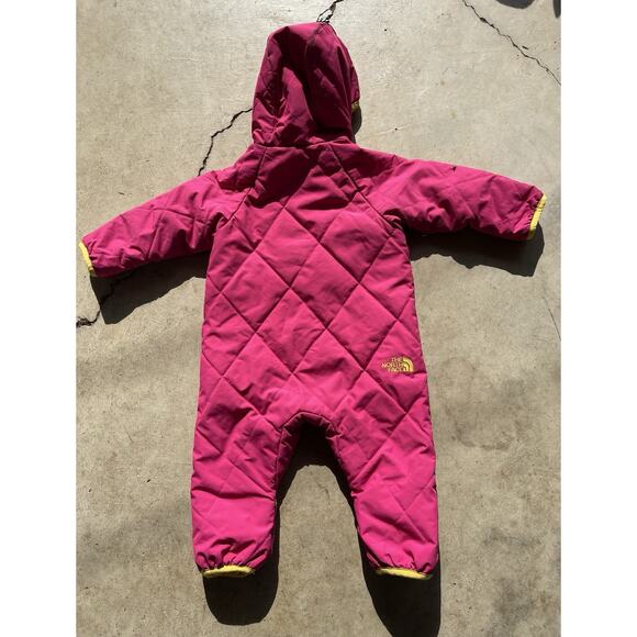 The NORTH FACE Infant Puffer Quilted Snowsuit Baby Coat Girl 6-12 Months Pink - Picture 10 of 14